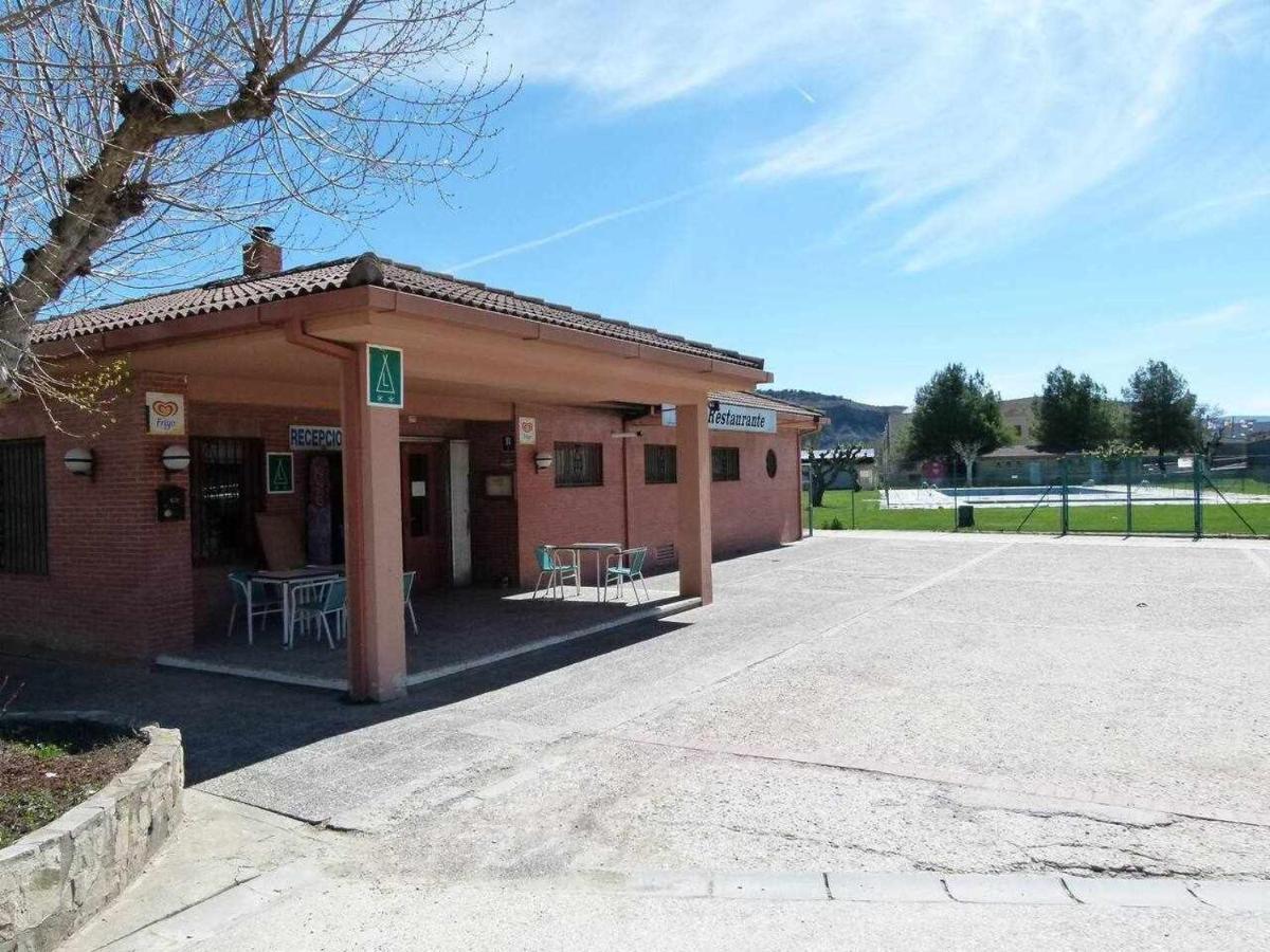 Bungalow & Camping Fuente De Regrustan Graus Esterno foto
