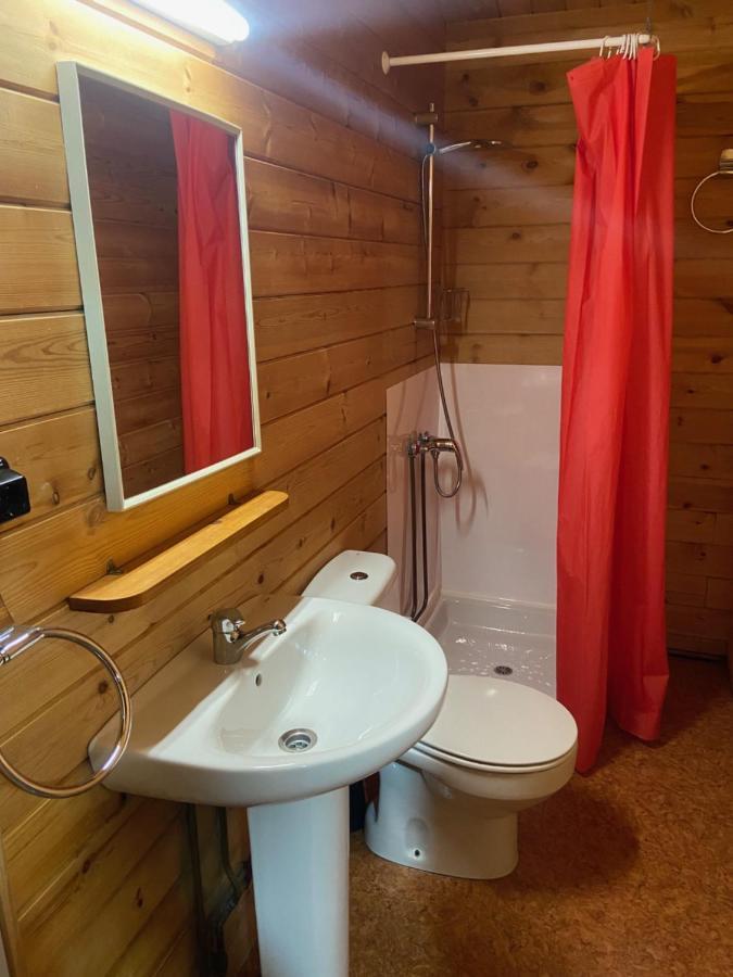 Bungalow & Camping Fuente De Regrustan Graus Esterno foto