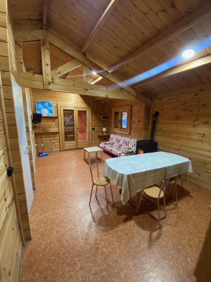 Bungalow & Camping Fuente De Regrustan Graus Esterno foto